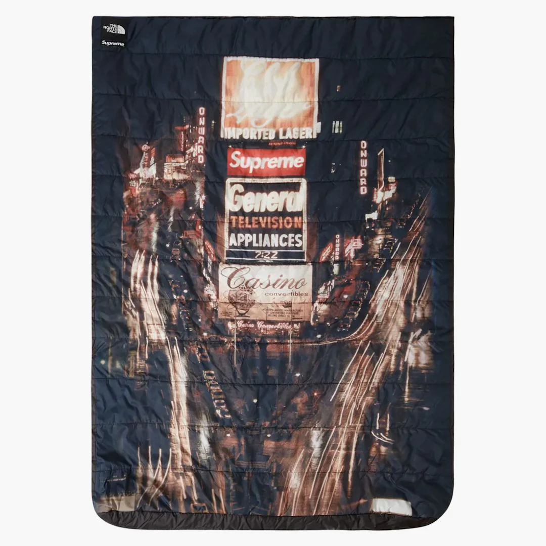 Supreme The North Face Dolomite Double Sleeping Bag Times Square