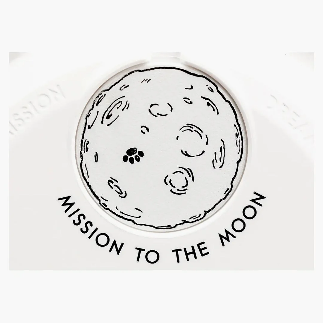 Swatch X Omega Bioceramic Moonswatch Mission To Moonphase Snoopy So33w700 - Image 2
